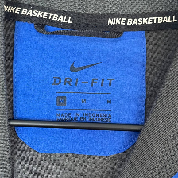 NEW Nike Basketball Dri-Fit UCONN Huskies Full Zip Jacket Blue Women's Medium - Picture 7 of 8